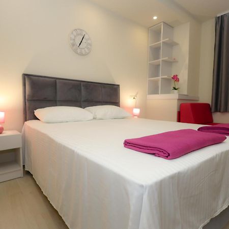 Apartments Milanovic แฮร์เซ็ก-โนวี ภายนอก รูปภาพ