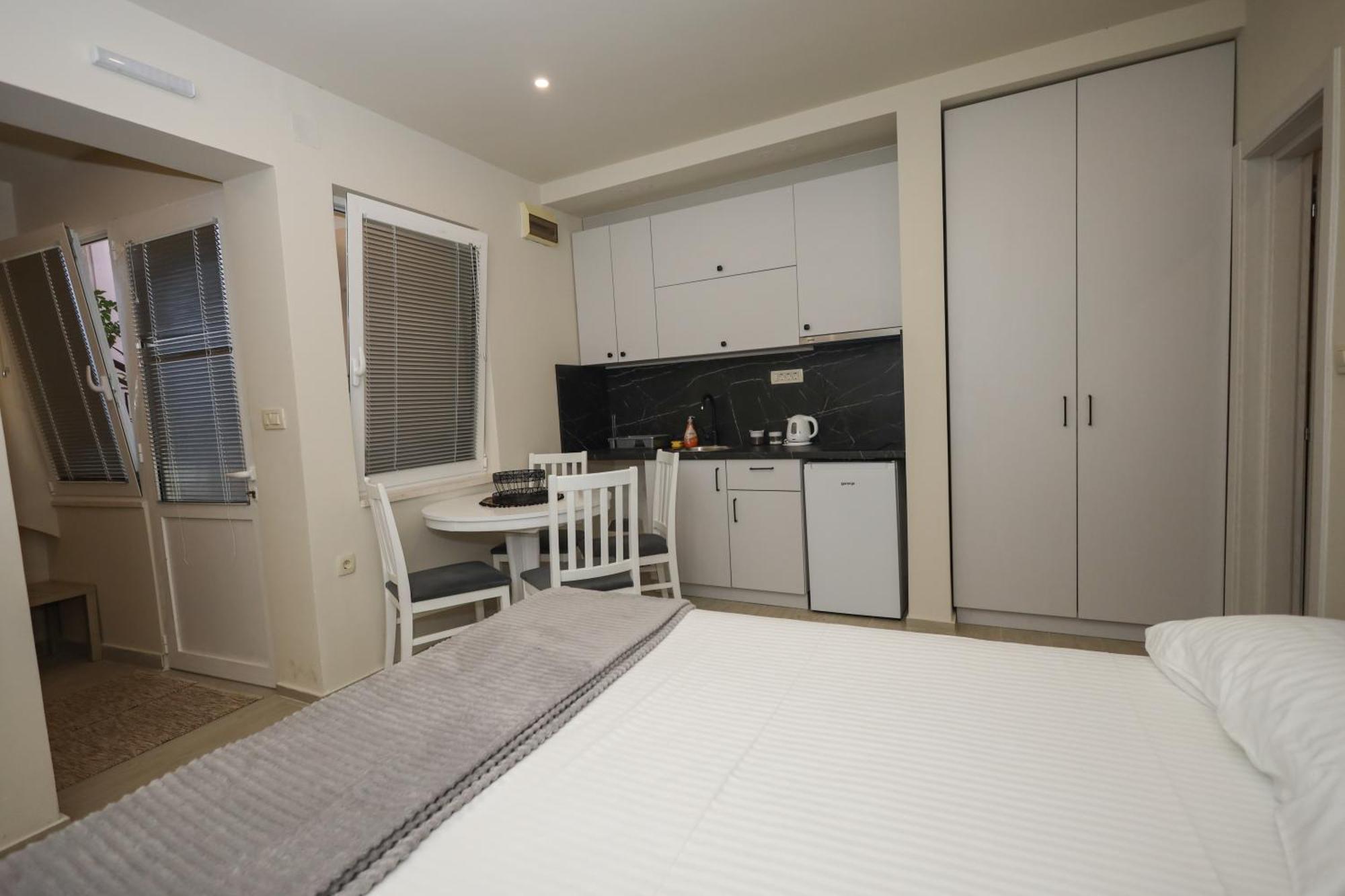 Apartments Milanovic แฮร์เซ็ก-โนวี ห้อง รูปภาพ